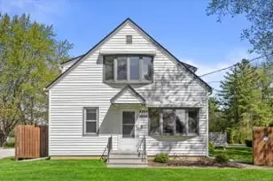8842 S Chicago Rd, Oak Creek, WI 53154 - Photo 1