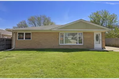 1237  Virginia St, Racine, WI 53405 - Photo 1