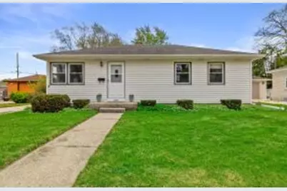 2921  Winthrop Ave, Racine, WI 53403 - Photo 1