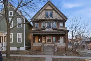 433 N 29th St, Milwaukee, WI 53208 - Photo 1