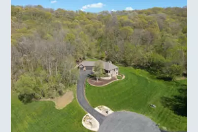 W6104  Valley Pl, Onalaska, WI 54636 - Photo 1