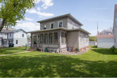 121 S Cedar St, Horicon, WI 53032 - Photo 1