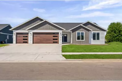 1050  Crockett Dr, Holmen, WI 54636 - Photo 1