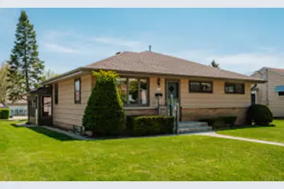 5525 W Leroy Ave, Milwaukee, WI 53220 - Photo 1
