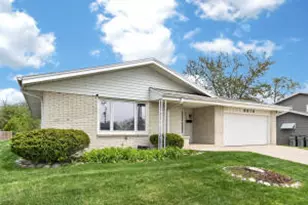 8810 W Petersik St, Milwaukee, WI 53224 - Photo 1