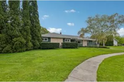611  McKinley St, Waupun, WI 53963 - Photo 1