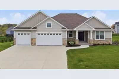 2046 E Omaha Dr, Grafton, WI 53024 - Photo 1