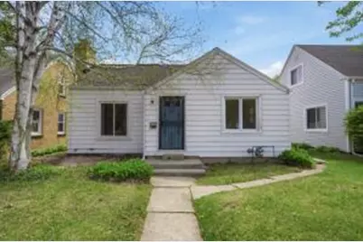 2709 W Villard Ave, Milwaukee, WI 53209 - Photo 1