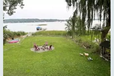 788 N Cogswell Dr, Silver Lake, WI 53170 - Photo 1