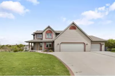 248  Bastogne Ct, Belgium, WI 53004 - Photo 1