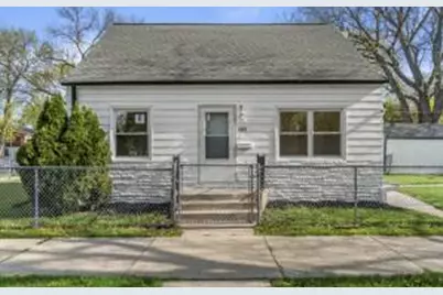 4430 W Glendale Ave, Milwaukee, WI 53218 - Photo 1