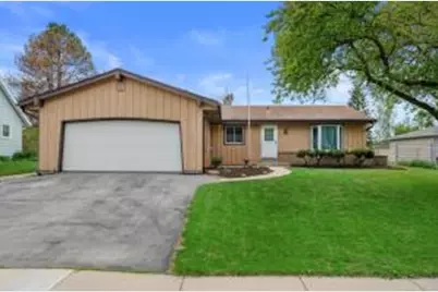 1507  Mohawk Ln, Waukesha, WI 53186 - Photo 1
