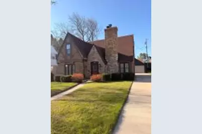 843  Wilson St, Manitowoc, WI 54220 - Photo 1