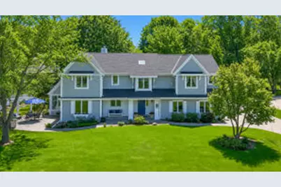 N23W28221  Beach Park Cir, Delafield, WI 53072 - Photo 1