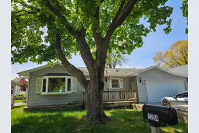 1204  27th St, La Crosse, WI 54601 - Photo 1