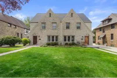 4845 N Cumberland Blvd #4847, Whitefish Bay, WI 53217 - Photo 1