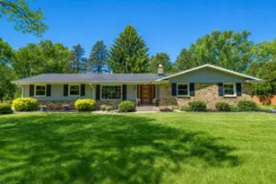 11549 N Meadowbrook Dr, Mequon, WI 53097 - Photo 1