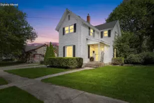 19 Elm St, Fort Atkinson, WI 53538 - Photo 1