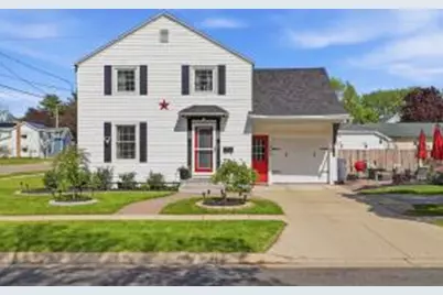 1301  Neenah St, Watertown, WI 53094 - Photo 1