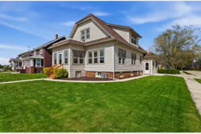 944  Detroit St, Sheboygan Falls, WI 53085 - Photo 1