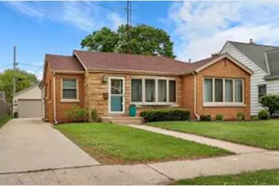 7515  25th Ave, Kenosha, WI 53143 - Photo 1