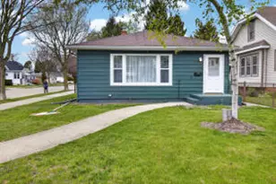 2300 Geneva St, Racine, WI 53402 - Photo 1