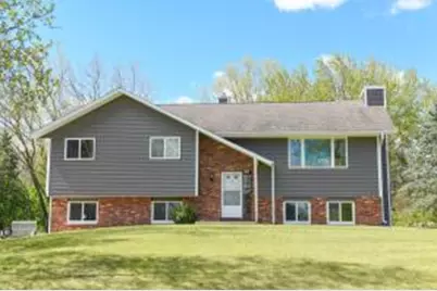 4107  Scarborough Dr, Richfield, WI 53076 - Photo 1