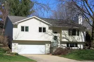 614 Engelhart Dr, Madison, WI 53713 - Photo 1