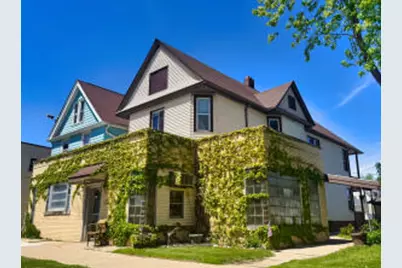 818  Milwaukee Ave, South Milwaukee, WI 53172 - Photo 1