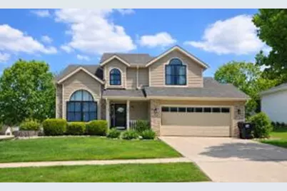 1607 S Meadow Ln, Elkhorn, WI 53121 - Photo 1