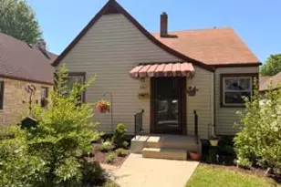 2407 S 78th St, West Allis, WI 53219 - Photo 1