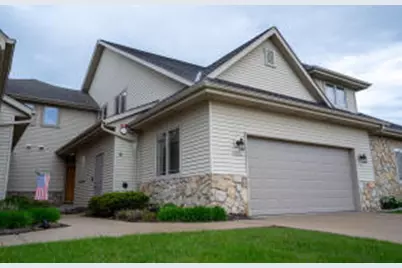 14785 W Wilbur Dr, New Berlin, WI 53151 - Photo 1