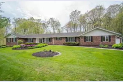 5307  Woodstone Dr, Hartford, WI 53086 - Photo 1