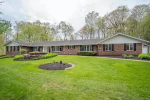 5307 Woodstone Dr, Hartford, WI 53086 - Photo 1