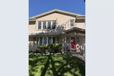 4536 N Larkin St #4538, Shorewood, WI 53211 - Photo 1