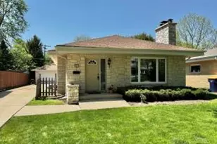 1231 S 118th St, West Allis, WI 53214 - Photo 1