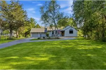 3519  Nagawicka Rd, Delafield, WI 53029 - Photo 1
