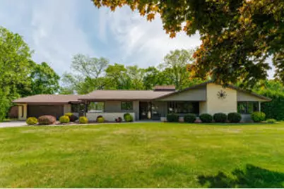 W124S6438  Hawthorne Rd, Muskego, WI 53150 - Photo 1