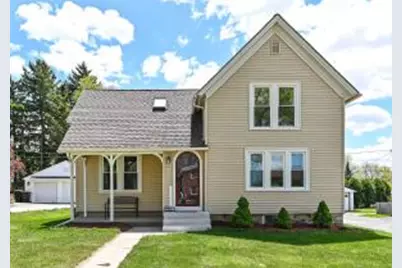 7831 W North Ave, Wauwatosa, WI 53213 - Photo 1