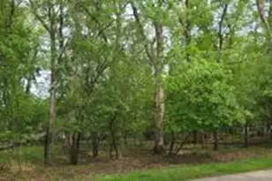 243 Van Bee Dr, Williams Bay, WI 53191 - Photo 1
