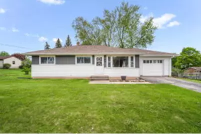 311  Washington Ave, Fredonia, WI 53021 - Photo 1