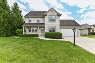 N88W18115 Duke St, Menomonee Falls, WI 53051 - Photo 1