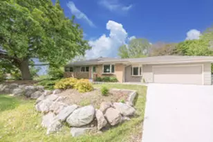 1401 S Westbrooke Parkway, New Berlin, WI 53146 - Photo 1