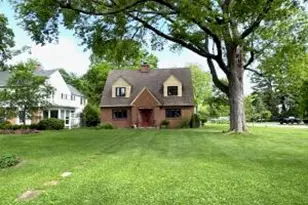1881 Sherwood Dr, Beloit, WI 53511 - Photo 1
