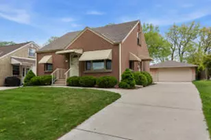 162 W Allerton Ave, Milwaukee, WI 53207 - Photo 1