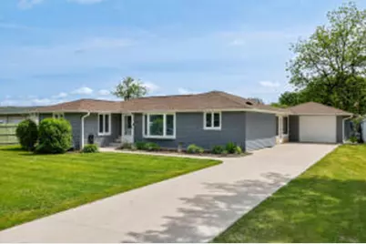 2552  Bainbridge St, Campbell, WI 54603 - Photo 1