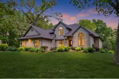225  Ridge Line Rd, Racine, WI 53105 - Photo 1