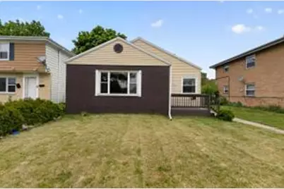 4806 W Hampton Ave, Milwaukee, WI 53218 - Photo 1