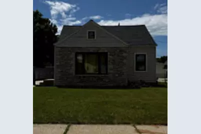 1417 E Crawford Ave, Milwaukee, WI 53207 - Photo 1