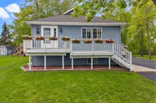 2124 Lakeshore Dr, Racine, WI 53139 - Photo 1